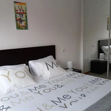 Appartement Krisapartments 2 *