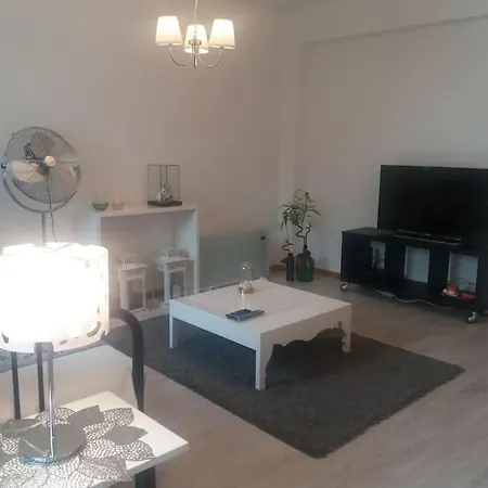 Krisapartments 2 Apartment *